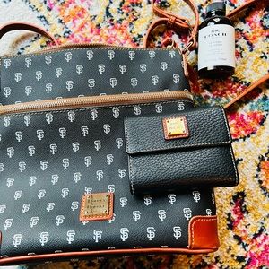 Dooney & Bourke SF Giants Crossbody with Wallet
